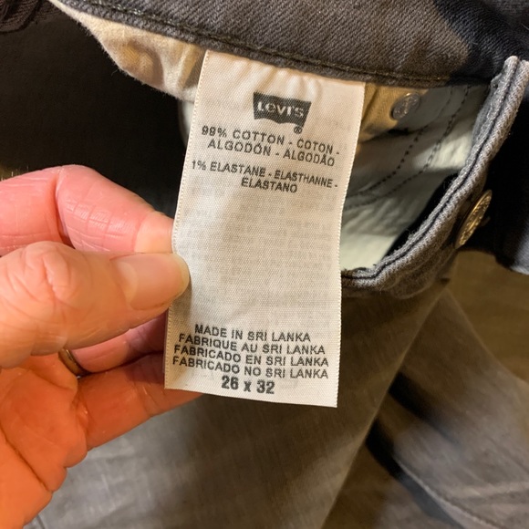 Levi’s Nickel Grey Demi Curve 26x32 Jeans - Picture 7 of 11